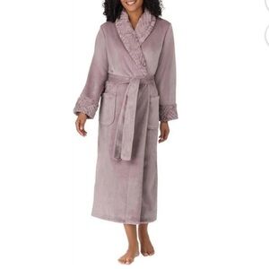 Carol Hochman Mauve Plush Cozy Robe size Small
